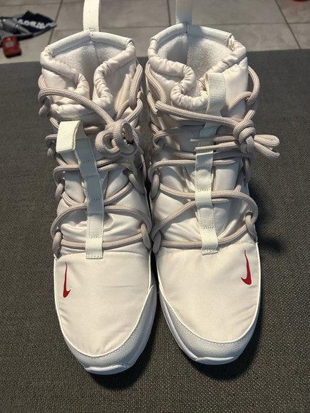 nike tanjun high rise women's shoe